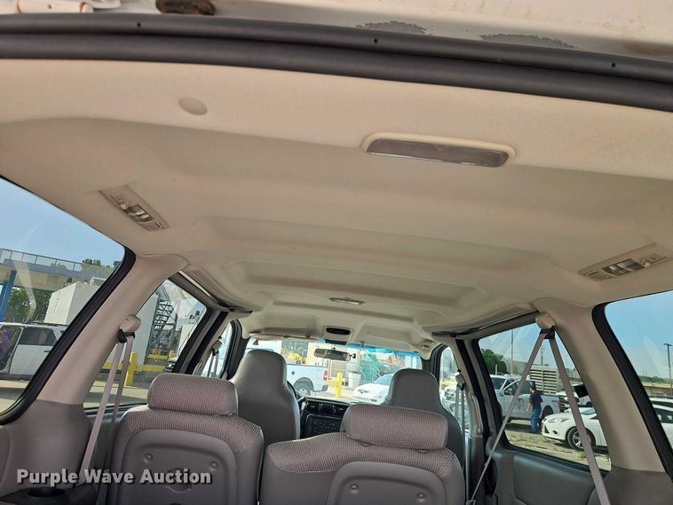 image for item FN5621 2003 Chevrolet Venture van