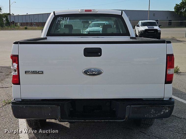 image for item FN5622 2006 Ford F150 XL Ext. Cab pickup truck