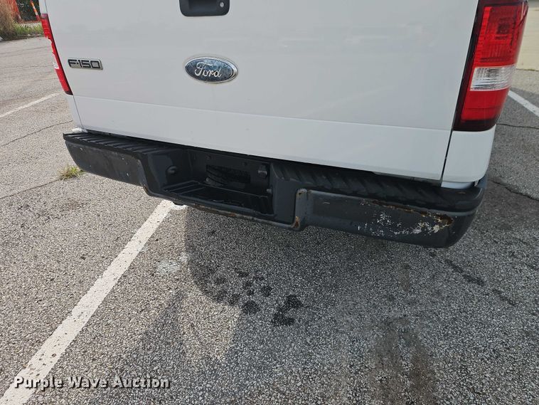 image for item FN5622 2006 Ford F150 XL Ext. Cab pickup truck