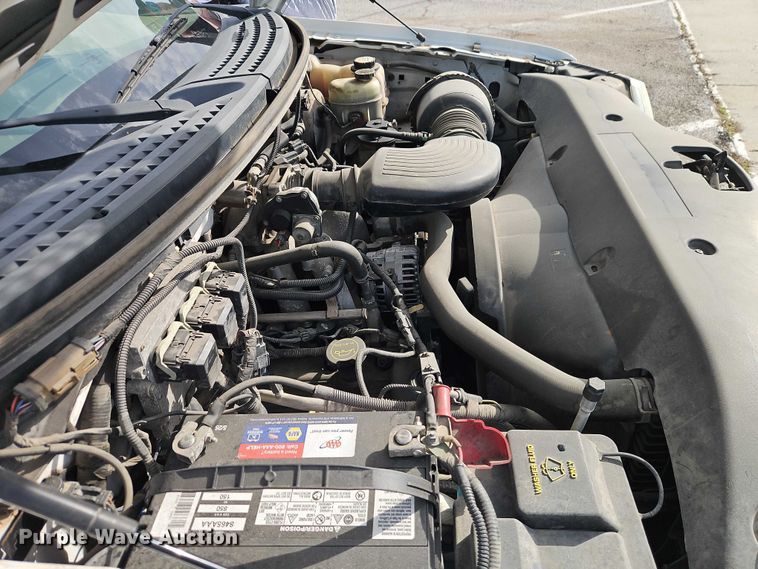 image for item FN5622 2006 Ford F150 XL Ext. Cab pickup truck