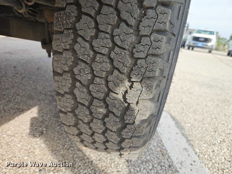 image for item FN5622 2006 Ford F150 XL Ext. Cab pickup truck
