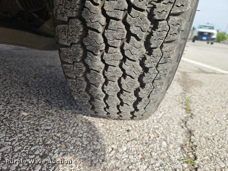 image for item FN5622 2006 Ford F150 XL Ext. Cab pickup truck