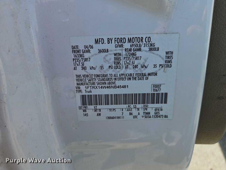 image for item FN5630 2006 Ford F150 Ext. Cab pickup truck