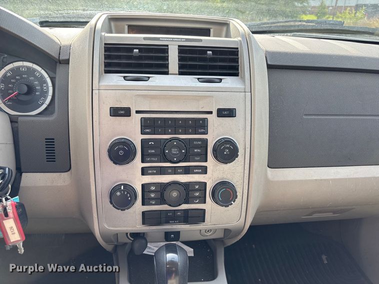 image for item FN5631 2009 Ford Escape XLT SUV