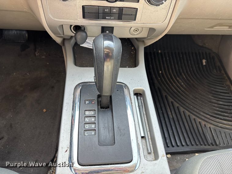 image for item FN5631 2009 Ford Escape XLT SUV