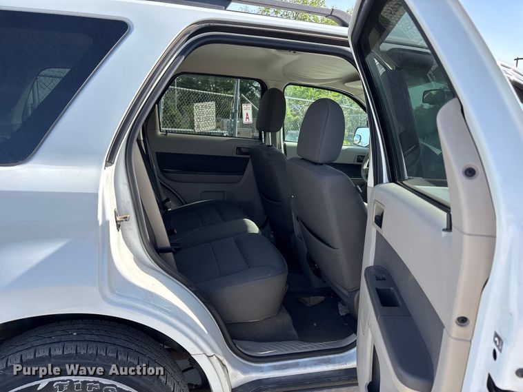 image for item FN5631 2009 Ford Escape XLT SUV