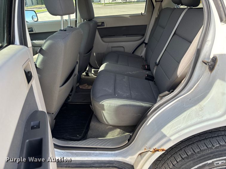 image for item FN5631 2009 Ford Escape XLT SUV