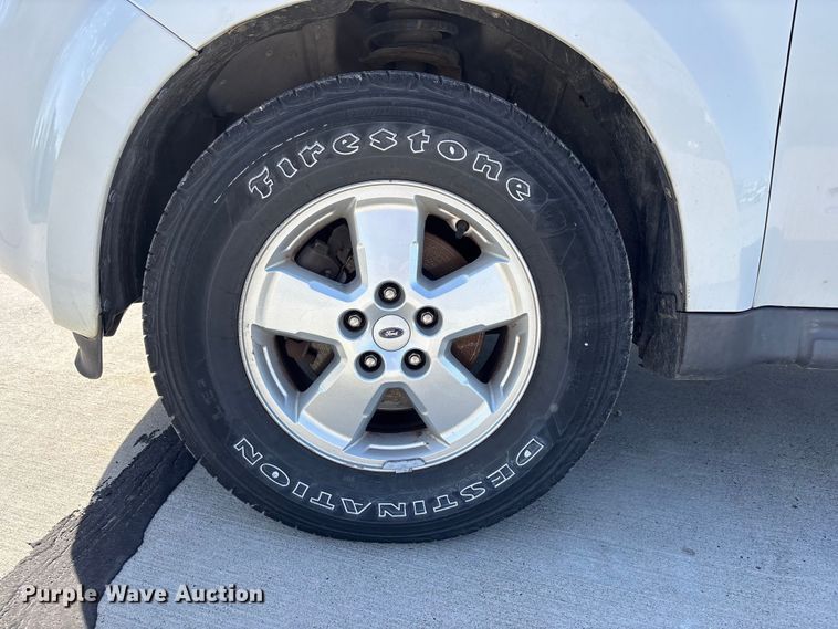 image for item FN5631 2009 Ford Escape XLT SUV