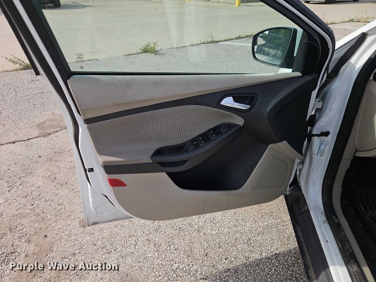 image for item FN5632 2014 Ford Focus SE 