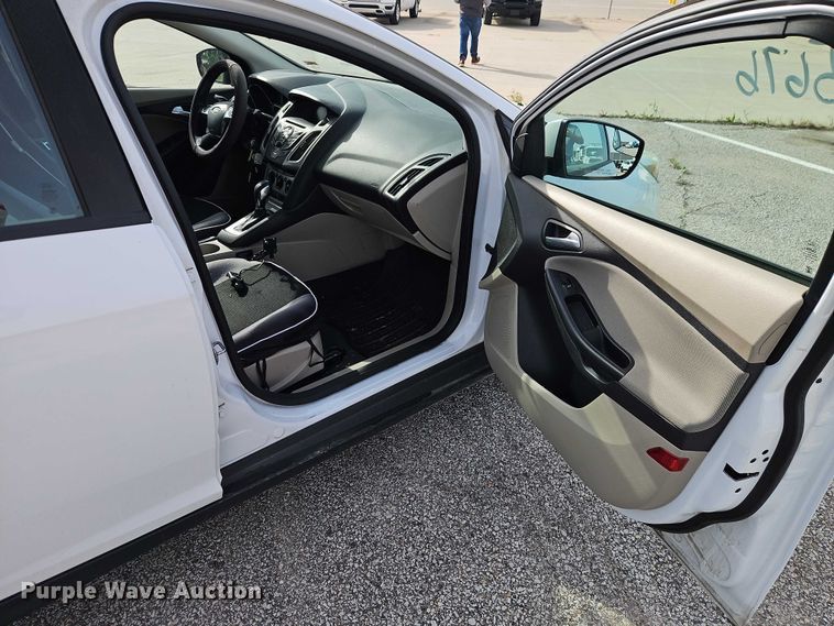 image for item FN5632 2014 Ford Focus SE 
