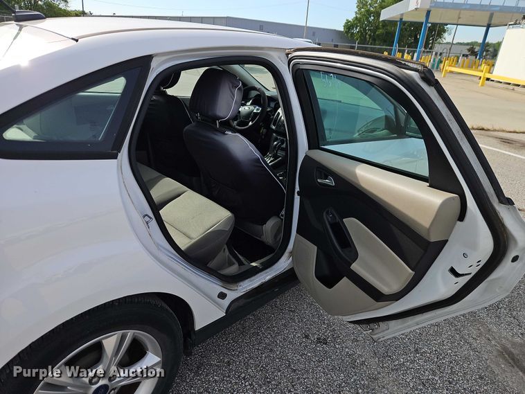 image for item FN5632 2014 Ford Focus SE 