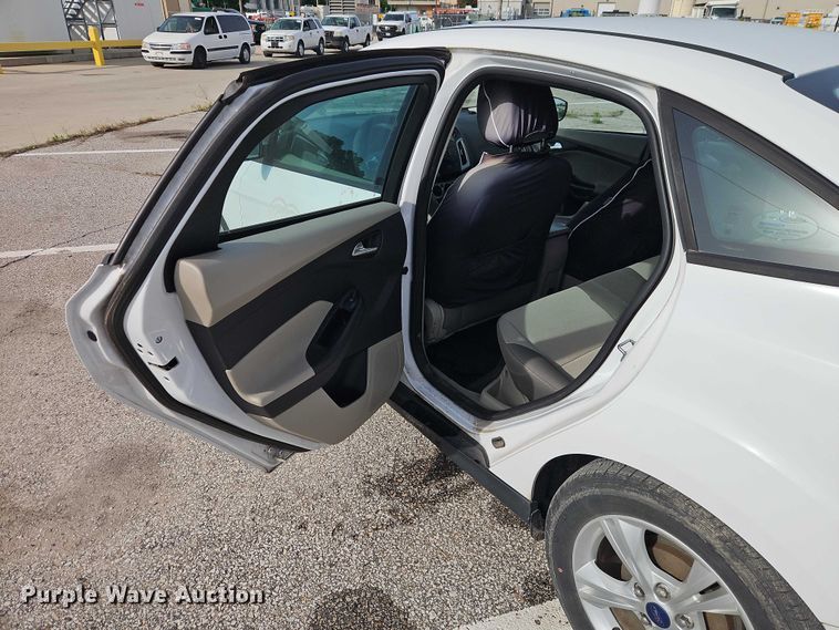 image for item FN5632 2014 Ford Focus SE 