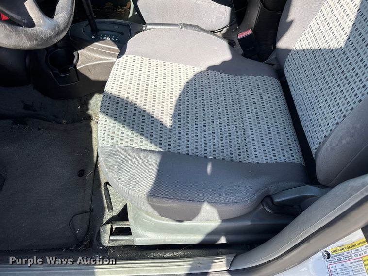 image for item FN5634 2007 Ford Focus ZX4 