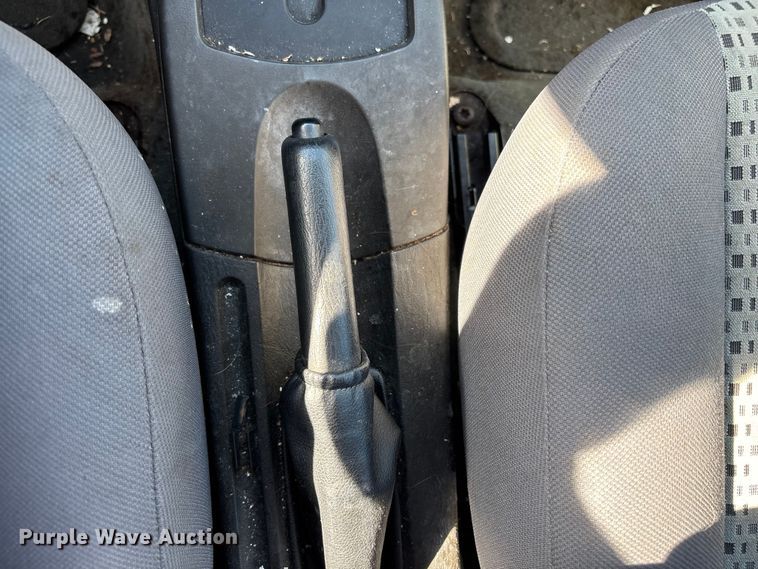 image for item FN5634 2007 Ford Focus ZX4 