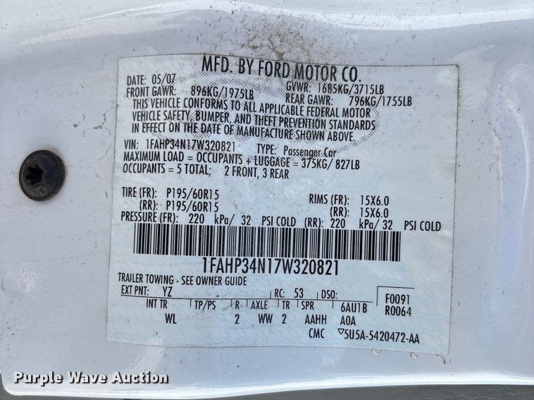 2007 Ford Focus ZX4 in Kansas City, MO | Item FN5634 for sale