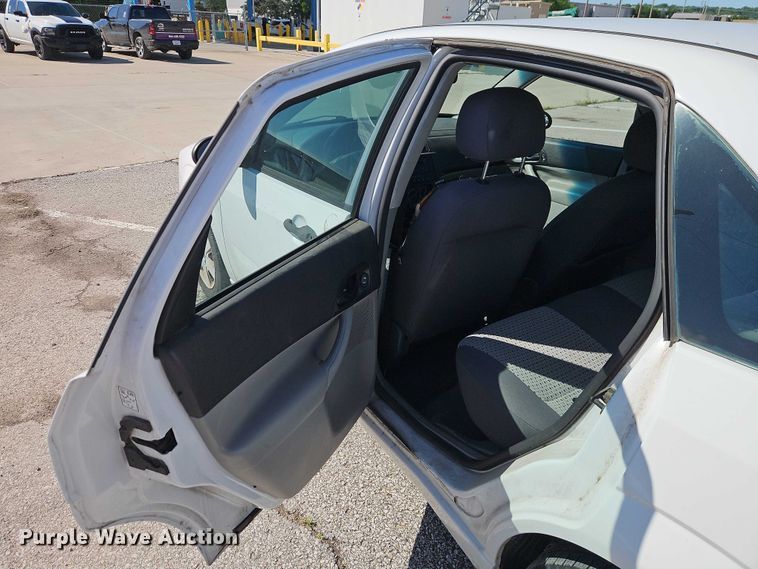 image for item FN5635 2007 Ford Focus ZX4 
