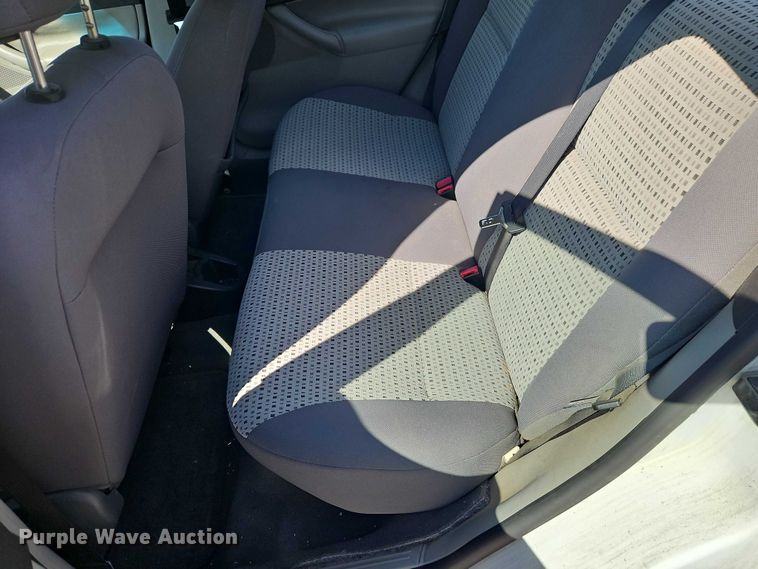 image for item FN5635 2007 Ford Focus ZX4 