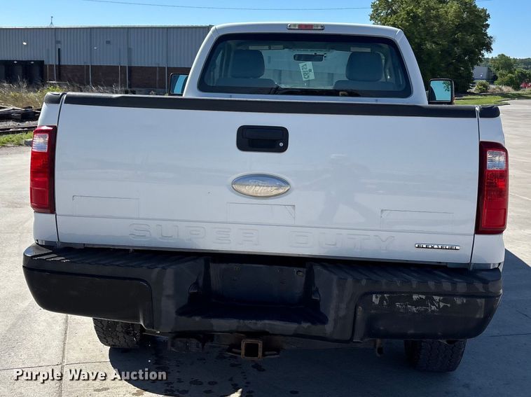 image for item FN5636 2012 Ford F350 Super Duty XL pickup truck