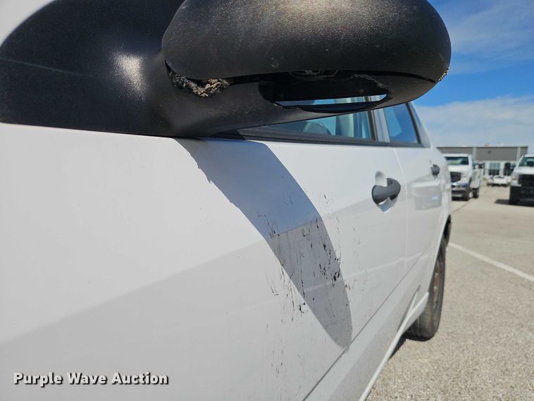 image for item FN5637 2007 Ford Focus ZX4 
