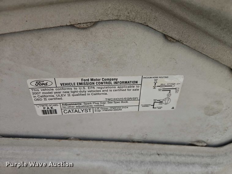 image for item FN5637 2007 Ford Focus ZX4 