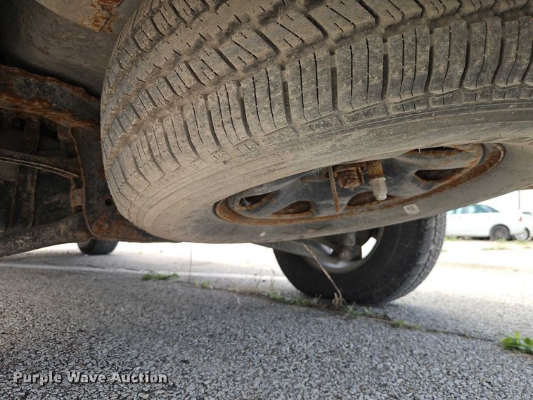 image for item FN5639 2005 Ford Escape XLT SUV