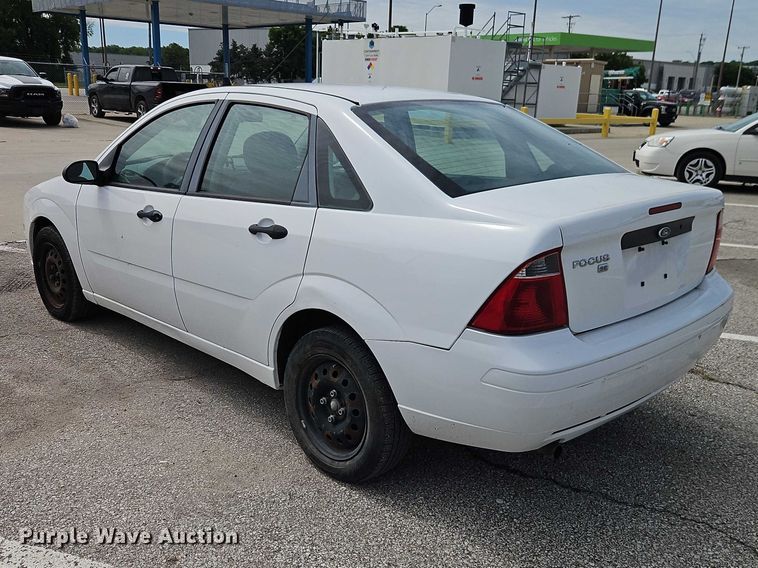 image for item FN5640 2007 Ford Focus 