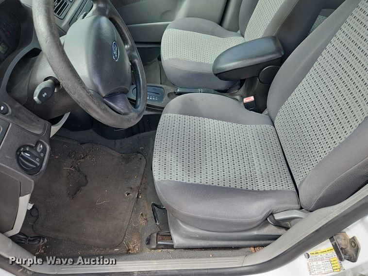 image for item FN5640 2007 Ford Focus 