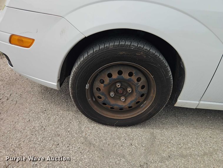 image for item FN5640 2007 Ford Focus 