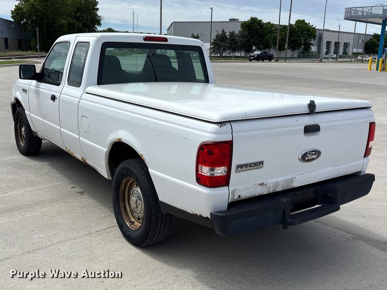 image for item FN5642 2006 Ford Ranger Ext. Cab pickup truck