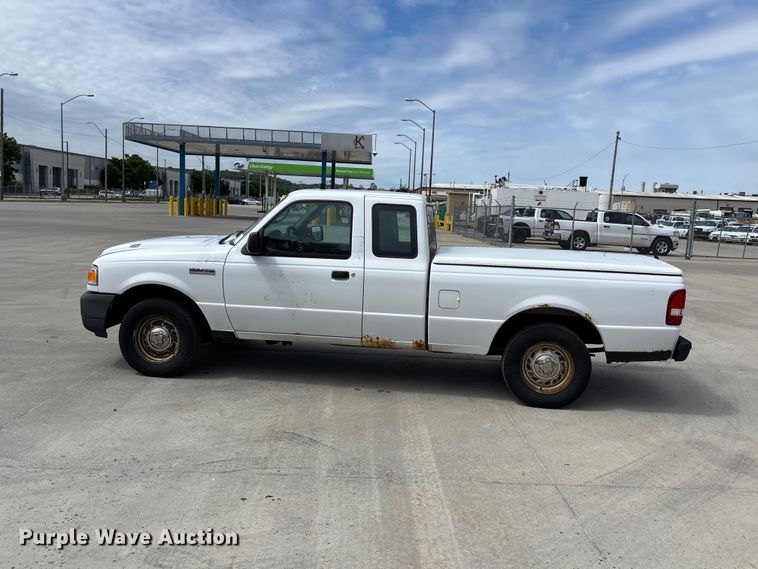 image for item FN5642 2006 Ford Ranger Ext. Cab pickup truck