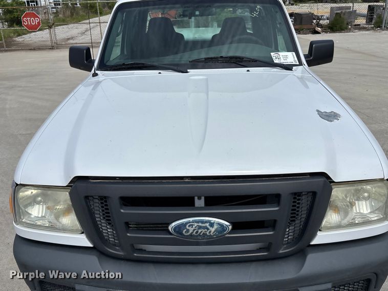 image for item FN5642 2006 Ford Ranger Ext. Cab pickup truck