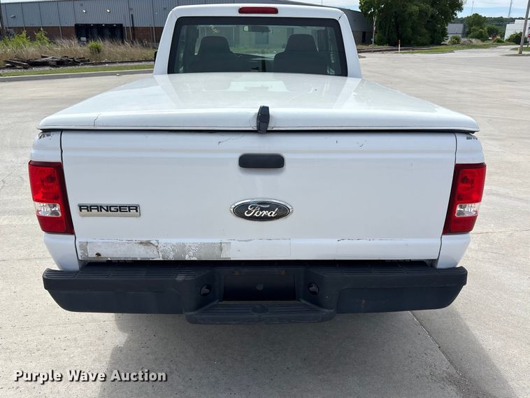 image for item FN5642 2006 Ford Ranger Ext. Cab pickup truck
