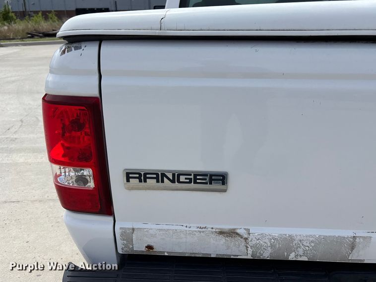 image for item FN5642 2006 Ford Ranger Ext. Cab pickup truck
