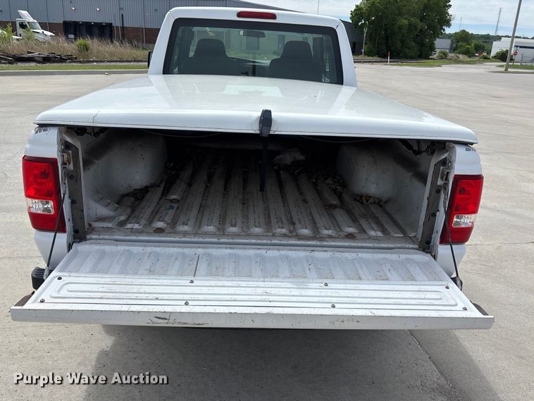 image for item FN5642 2006 Ford Ranger Ext. Cab pickup truck