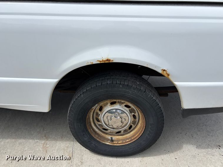 image for item FN5642 2006 Ford Ranger Ext. Cab pickup truck
