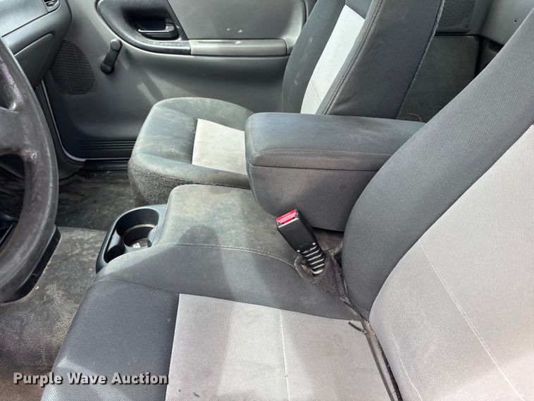 image for item FN5642 2006 Ford Ranger Ext. Cab pickup truck