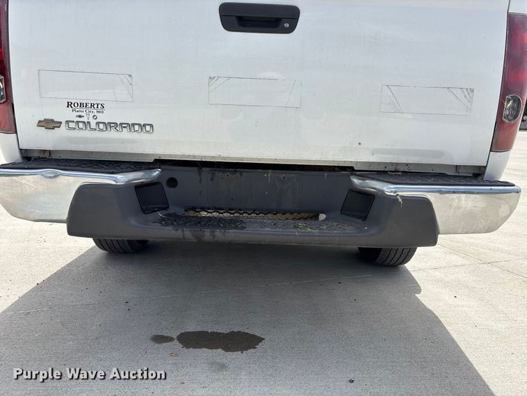 image for item FN5643 2006 Chevrolet Colorado pickup truck