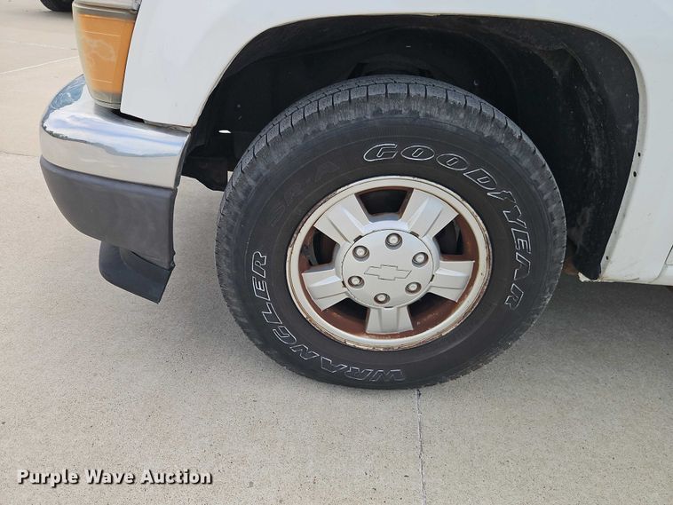 image for item FN5645 2006 Chevrolet Colorado pickup truck