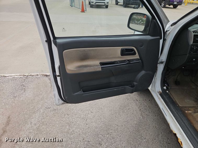 image for item FN5647 2006 Chevrolet Colorado pickup truck