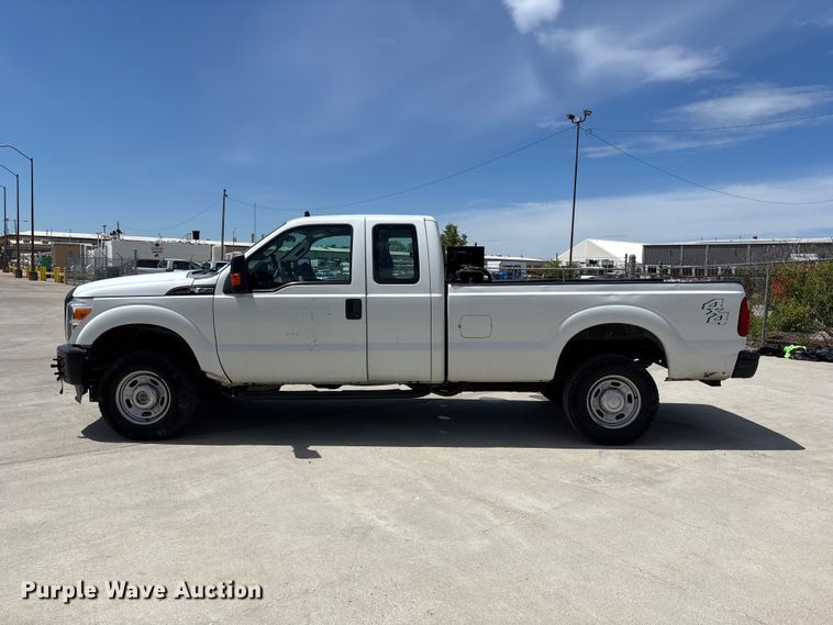 image for item FN5648 2012 Ford F350 Ext. Cab pickup truck