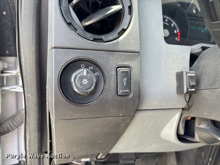 image for item FN5648 2012 Ford F350 Ext. Cab pickup truck