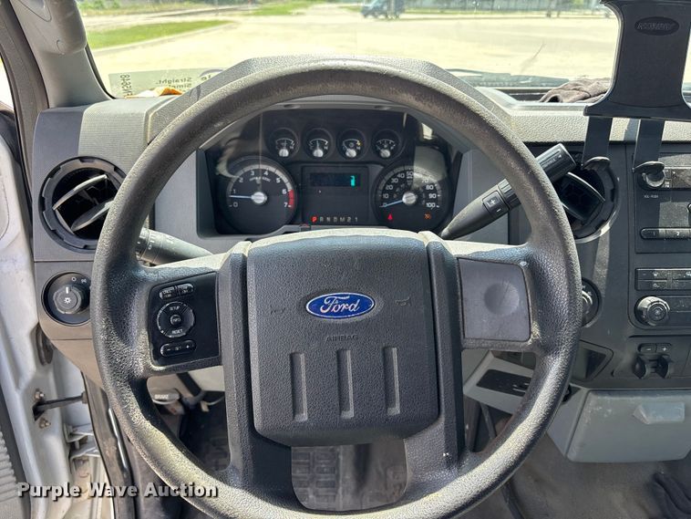 image for item FN5648 2012 Ford F350 Ext. Cab pickup truck
