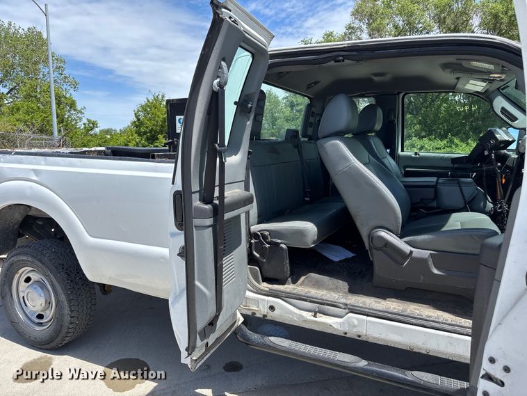 image for item FN5648 2012 Ford F350 Ext. Cab pickup truck
