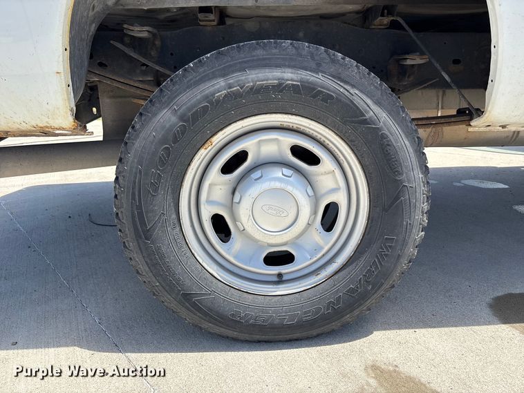 image for item FN5648 2012 Ford F350 Ext. Cab pickup truck