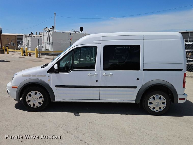 image for item FN5650 2011 Ford Transit Connect XLT van