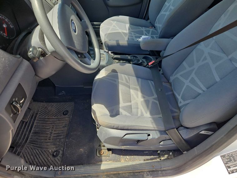 image for item FN5650 2011 Ford Transit Connect XLT van