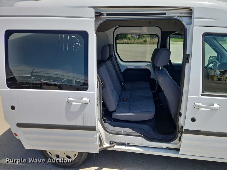 image for item FN5650 2011 Ford Transit Connect XLT van