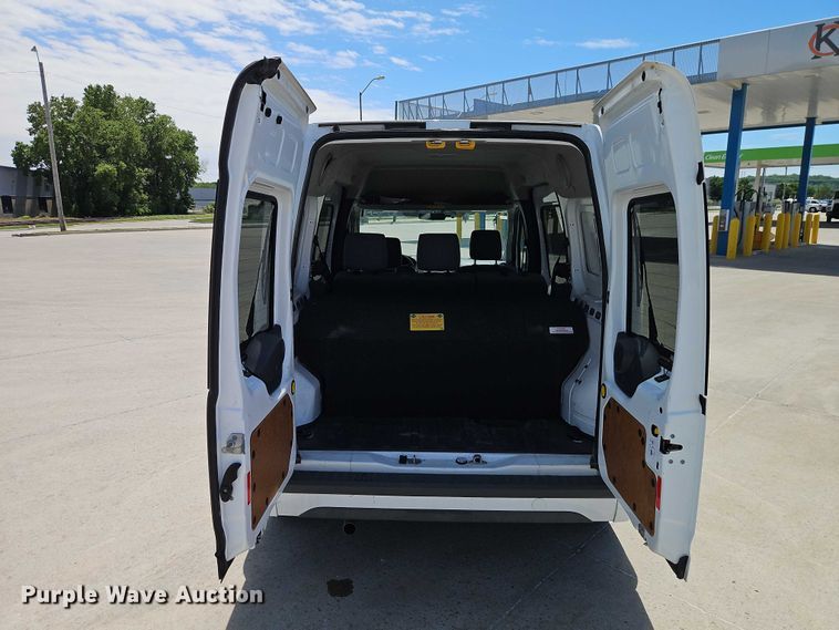 image for item FN5650 2011 Ford Transit Connect XLT van