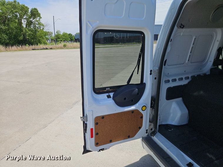 image for item FN5650 2011 Ford Transit Connect XLT van