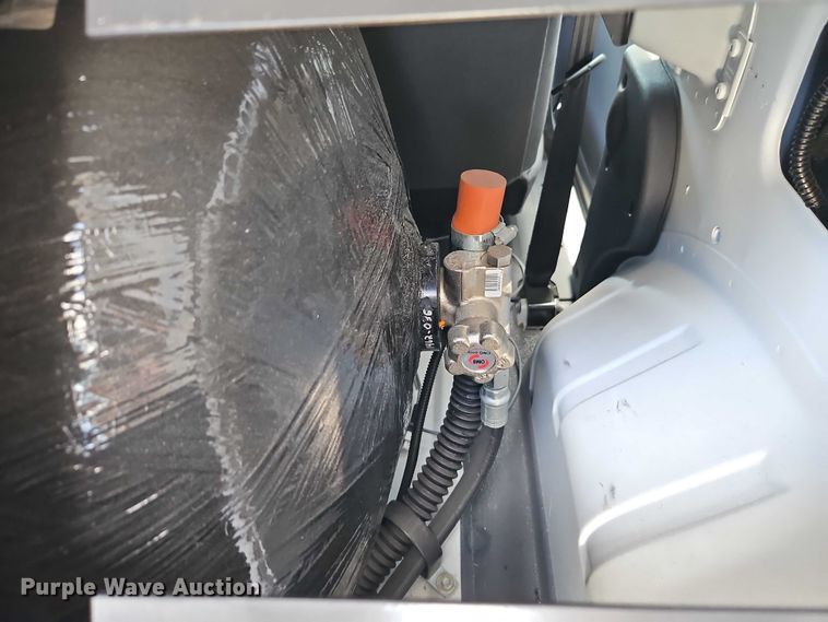 image for item FN5650 2011 Ford Transit Connect XLT van